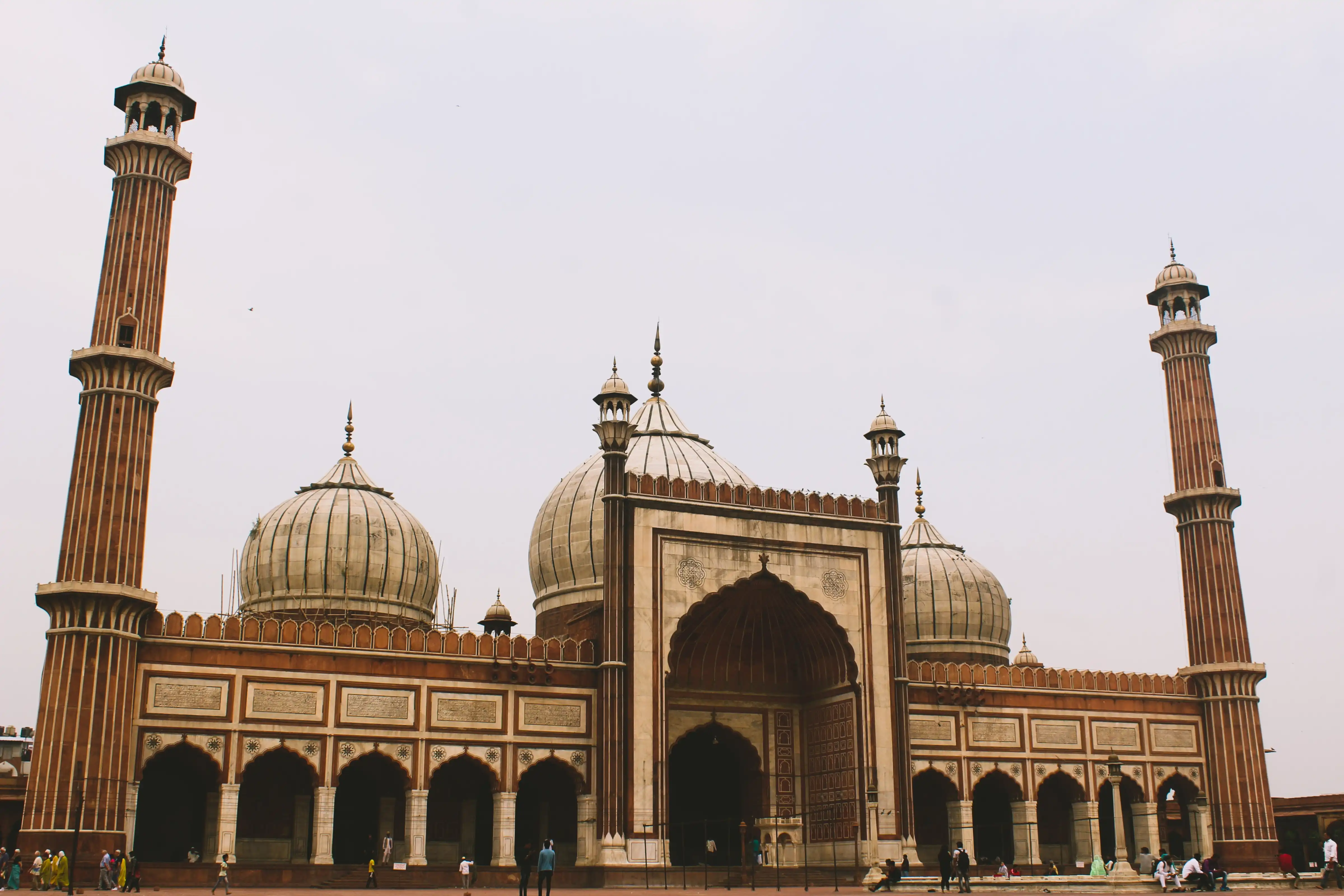 Old Delhi Food Tasting Tour with Chandni Chowk 4 Hours